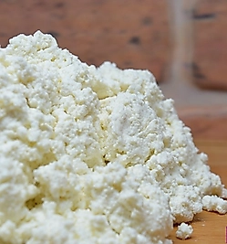 TUZSUZ KÖY LOR PEYNİRİ (1KG)