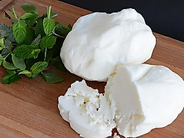 YAYIK KEÇİ TEREYAĞI (1KG)