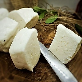 SALAMURA KOYUN KEÇİ KIŞLIK PEYNİRİ (1KG)